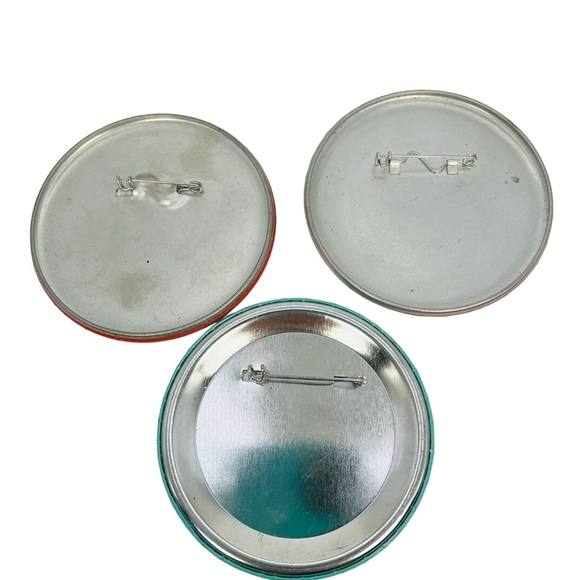 Disneyland Button Pins Lot Of 3 Ariel’s Grotto And 1st Visit - Picture 5 of 6